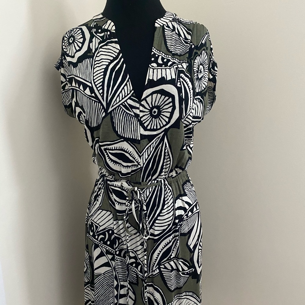 Summer dress by Loft
